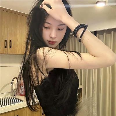 吃鸟食的男孩